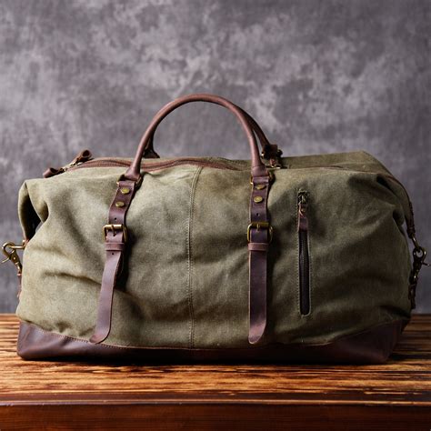 quality duffle bags for men.